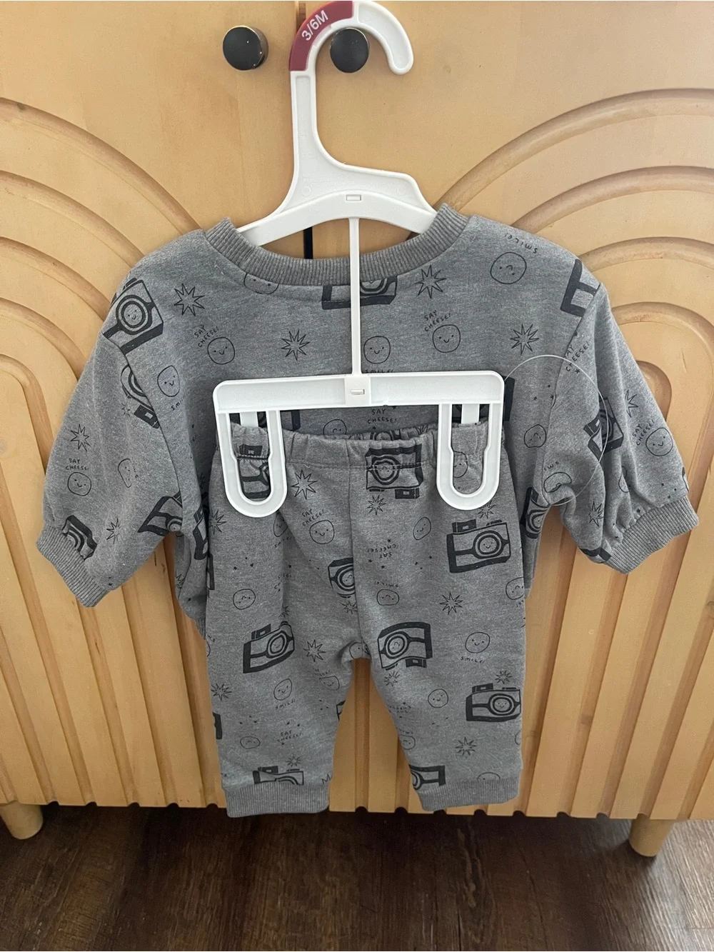 Cat & Jack Grey Camera Print Set for Kids